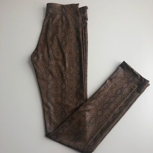 Native Daughters Comfy Leggings